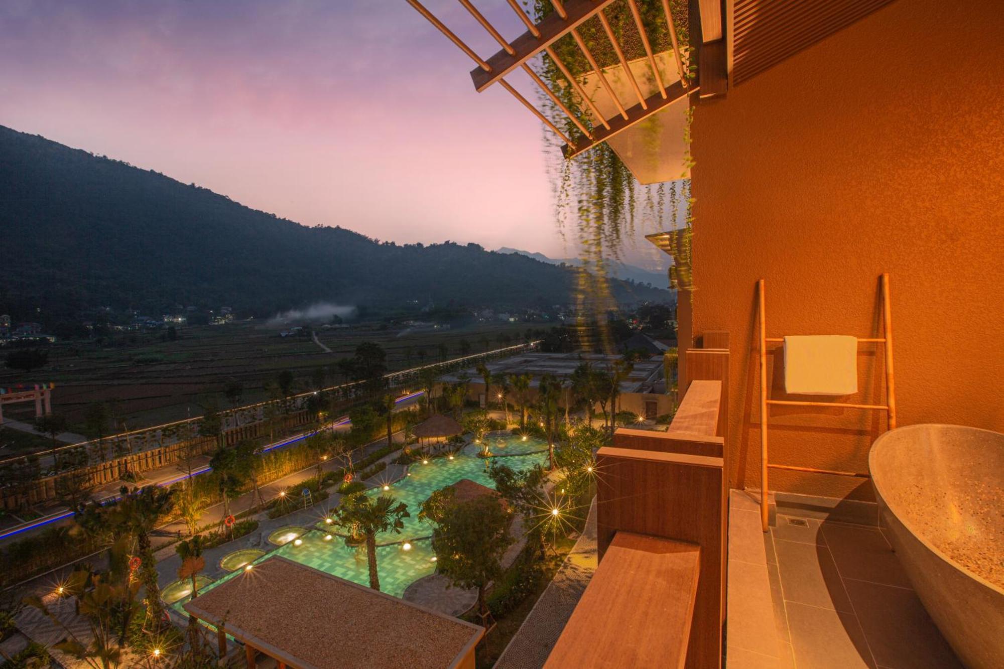 Mandala Retreats Kim Boi Hotel Hoa Binh Exterior photo