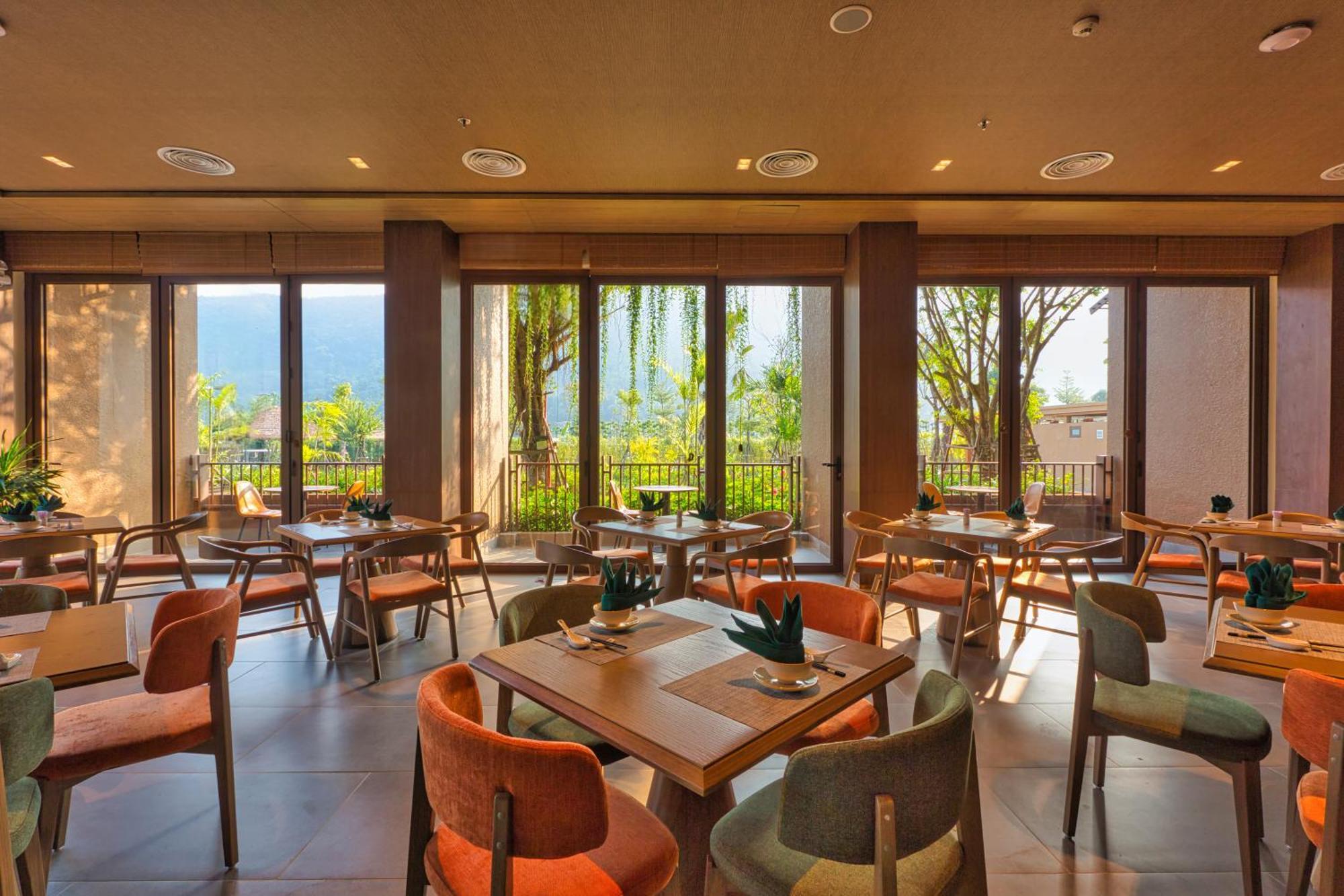Mandala Retreats Kim Boi Hotel Hoa Binh Exterior photo